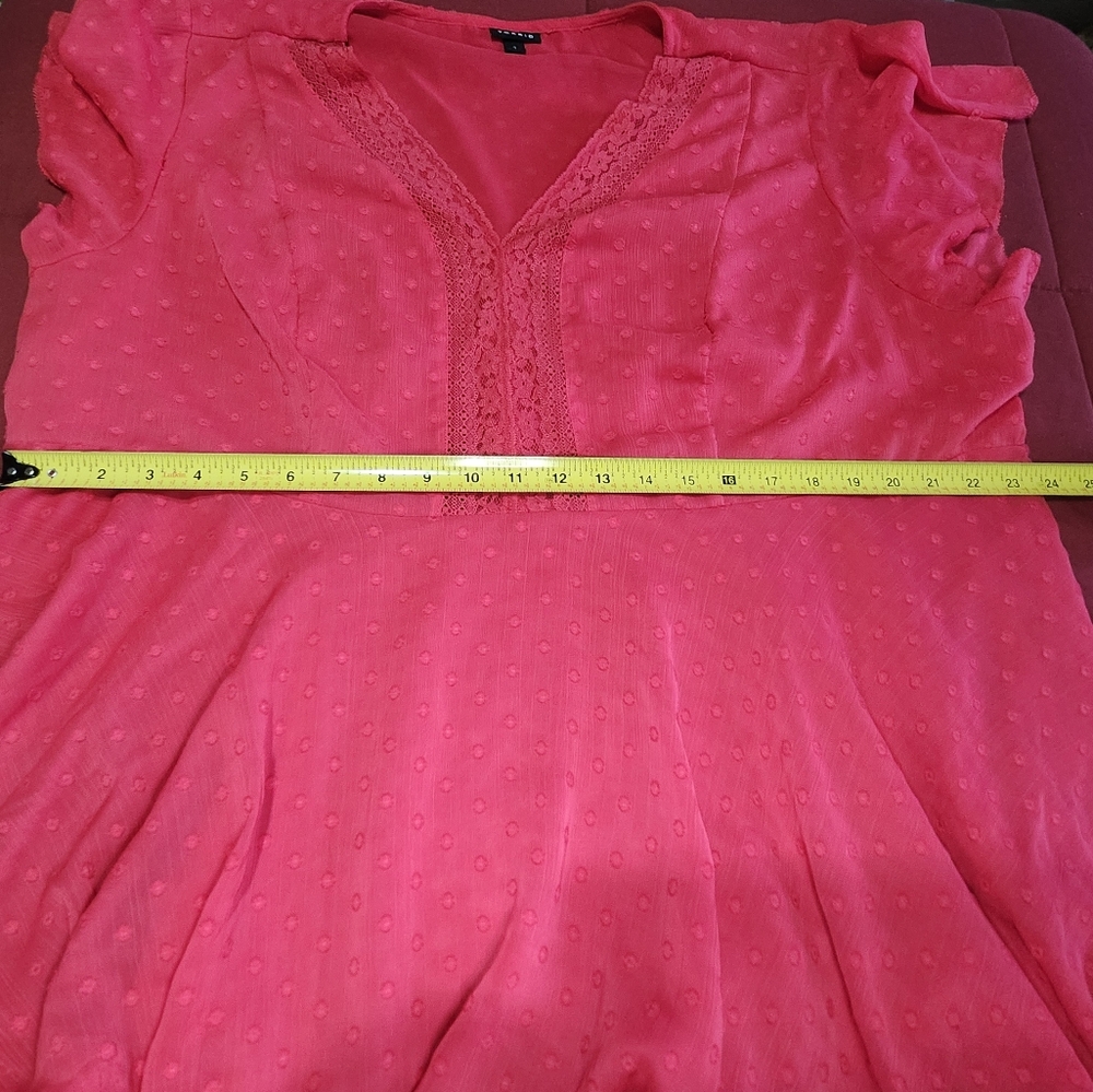 Torrid women's 3X Peplum Red blouse Flowy - Picture 7 of 11
